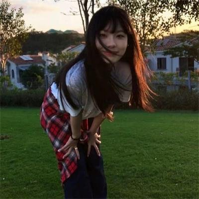 三角窗外是黑夜
